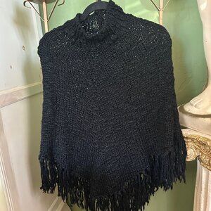 Kenneth Cole Reaction Black Knit Poncho – Women’s – Like New